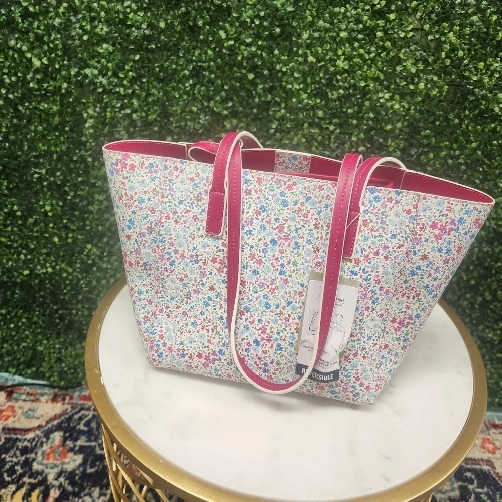 Tommy Bahama Reversible Floral Pink Handbag with Wallet - Picture 2 of 7